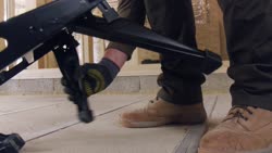 Video Stół warsztatowy 2 w 1 STANLEY®